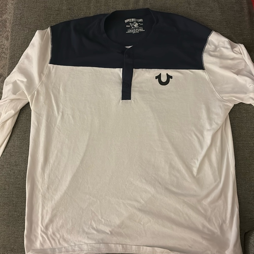 TR shirt